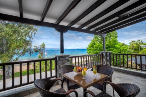Iakovakis Seaside Exclusive Apartments